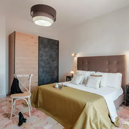 Nova Domus 6, Emma